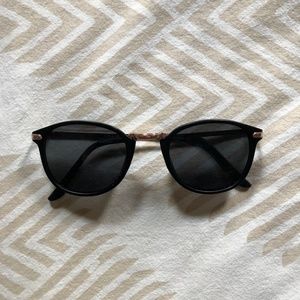 Retro Black Sunglasses